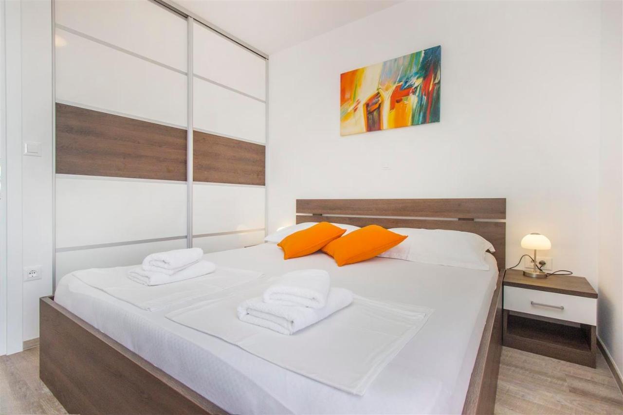 Villa Top Of Murter, One Bedroom Apartment 2 ภายนอก รูปภาพ