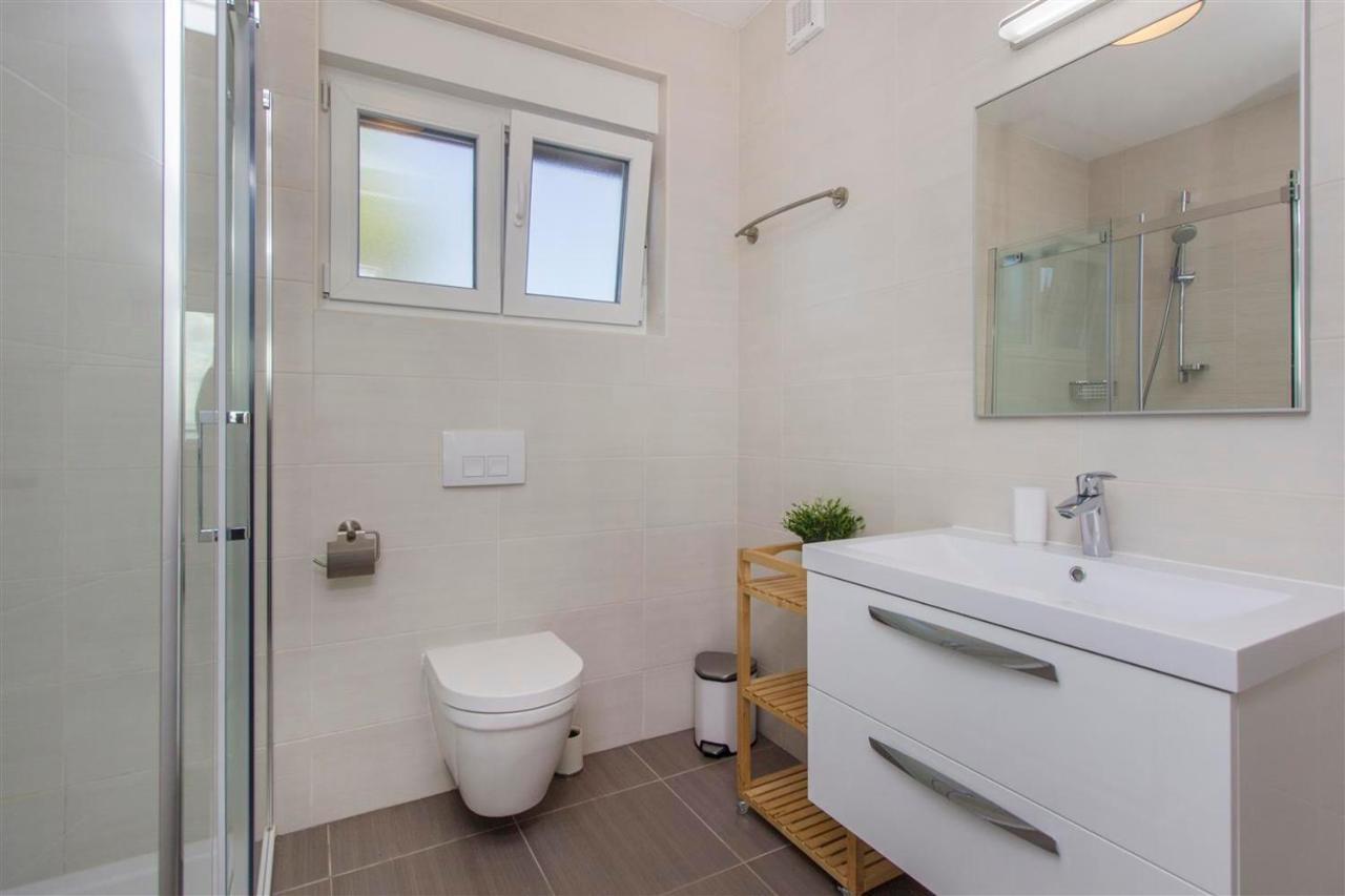 Villa Top Of Murter, One Bedroom Apartment 2 ภายนอก รูปภาพ